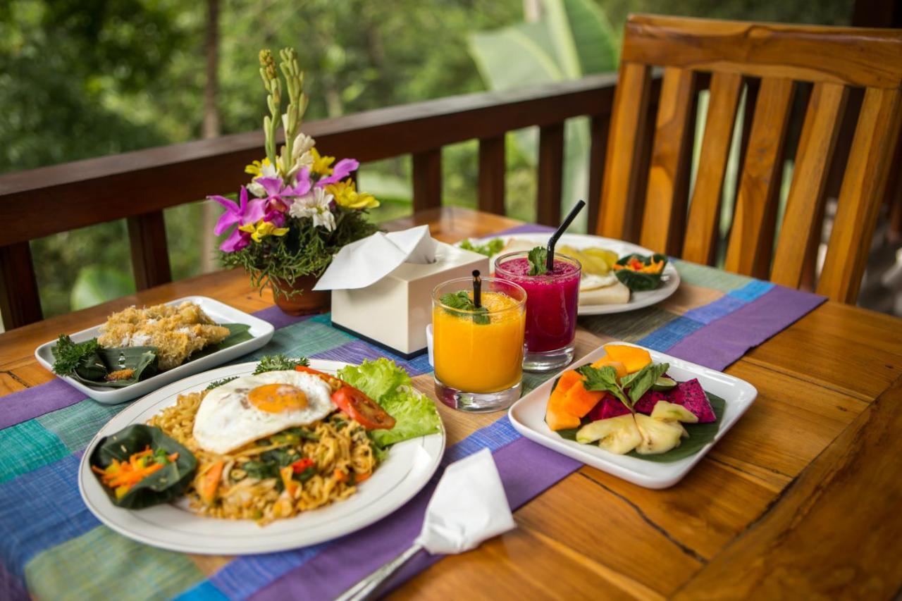 Ayu Duwur Beji Hotel Ubud Exterior foto